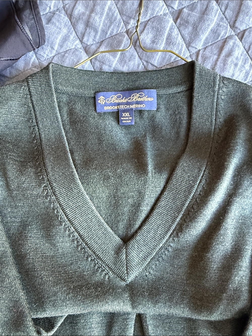 Brooks Brothers Men's Merino V-Neck Sweater in Olive Green